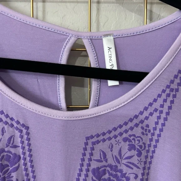 Acting Pro Lavender Ruffle Sleeve & Hem Top | NWT | Soft & Feminine - Picture 4 of 5